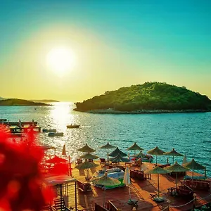 Hotel Summer Time, Ksamil