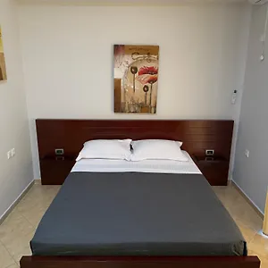 Milo Hotel